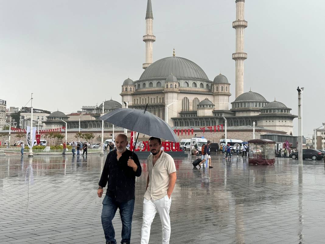 İstanbul'da sağanak Anadolu yakasında etkili oldu 14